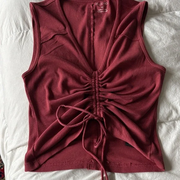 Pilcro Burgundy Ruched Tank Top - Picture 3 of 4